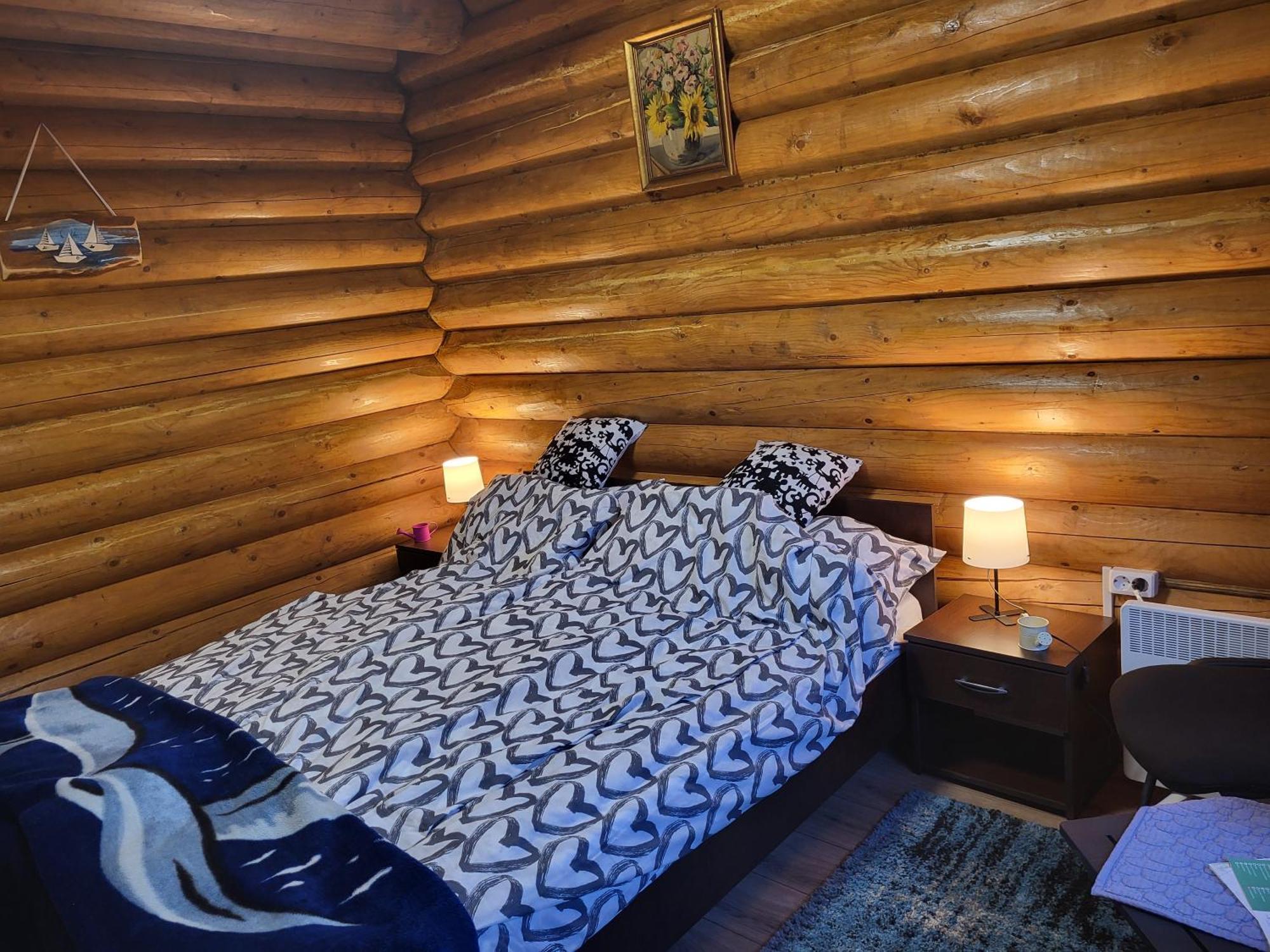 Woodhouse Apartment Eger Ngoại thất bức ảnh